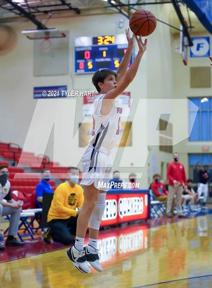 Thumbnail 2 in Mooresville @ Plainfield photogallery.