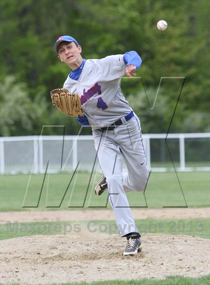 Thumbnail 2 in Coginchaug Regional @ Hale Ray photogallery.
