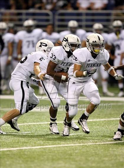 Thumbnail 1 in Permian vs. Duncanville (Texas Football Classic) photogallery.