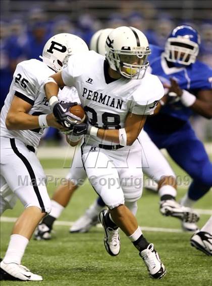 Thumbnail 1 in Permian vs. Duncanville (Texas Football Classic) photogallery.
