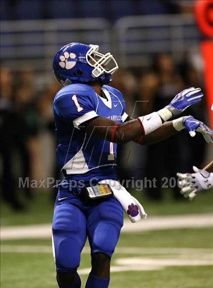Thumbnail 1 in Permian vs. Duncanville (Texas Football Classic) photogallery.