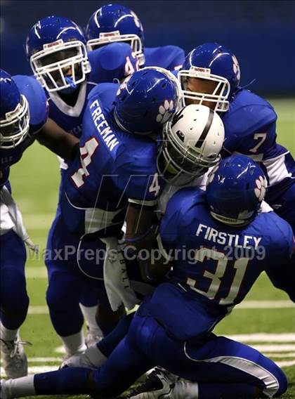 Thumbnail 2 in Permian vs. Duncanville (Texas Football Classic) photogallery.