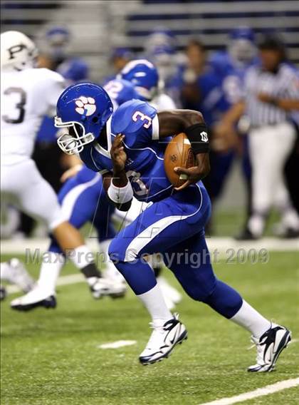Thumbnail 1 in Permian vs. Duncanville (Texas Football Classic) photogallery.