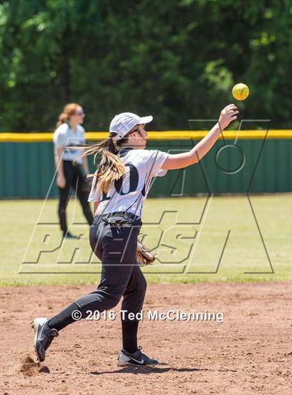 Thumbnail 1 in Magazine vs. Bigelow (AAA 2A -Regional Playoff) photogallery.