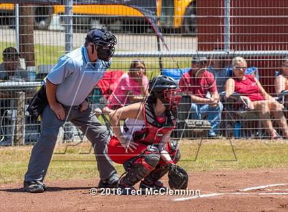 Thumbnail 1 in Magazine vs. Bigelow (AAA 2A -Regional Playoff) photogallery.