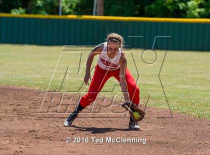 Thumbnail 2 in Magazine vs. Bigelow (AAA 2A -Regional Playoff) photogallery.
