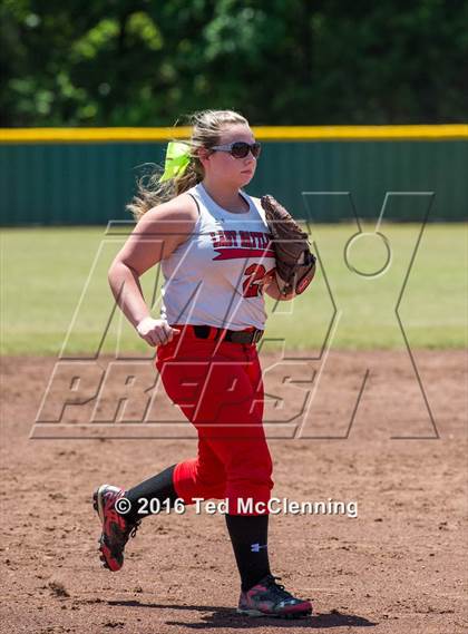 Thumbnail 1 in Magazine vs. Bigelow (AAA 2A -Regional Playoff) photogallery.