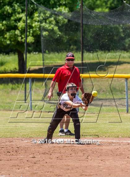 Thumbnail 2 in Magazine vs. Bigelow (AAA 2A -Regional Playoff) photogallery.
