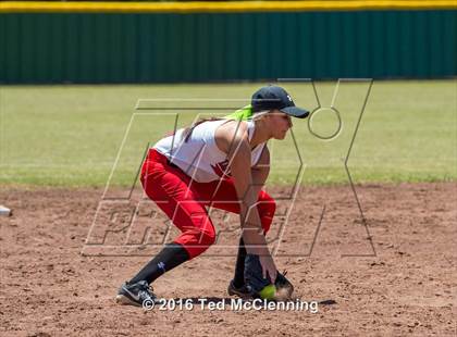Thumbnail 1 in Magazine vs. Bigelow (AAA 2A -Regional Playoff) photogallery.