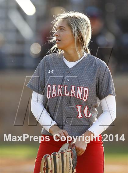 Thumbnail 1 in Soddy Daisy vs Oakland (TSSAA Class AAA Sectional Playoff) photogallery.