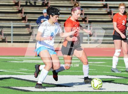 Thumbnail 3 in California vs. Clovis North photogallery.