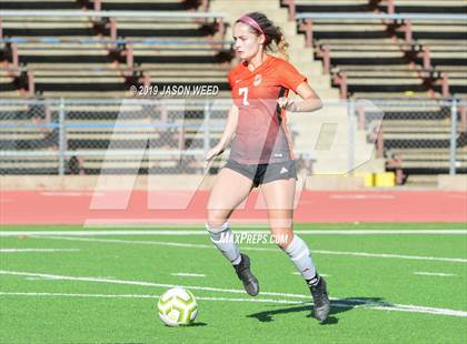 Thumbnail 2 in California vs. Clovis North photogallery.