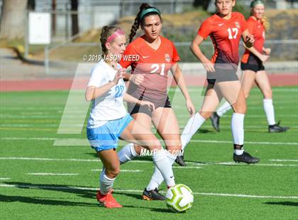 Thumbnail 3 in California vs. Clovis North photogallery.