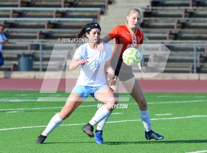 Thumbnail 1 in California vs. Clovis North photogallery.