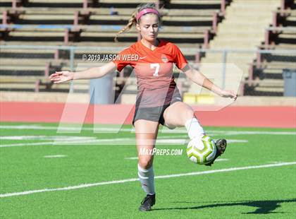 Thumbnail 1 in California vs. Clovis North photogallery.