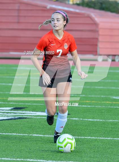 Thumbnail 3 in California vs. Clovis North photogallery.