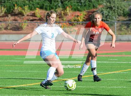 Thumbnail 1 in California vs. Clovis North photogallery.