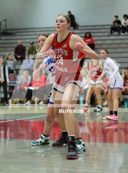 Thumbnail 3 in Mountain Ridge vs. Pleasant Grove (Beetdigger Classic) photogallery.