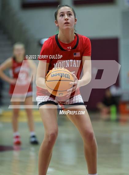Thumbnail 2 in Mountain Ridge vs. Pleasant Grove (Beetdigger Classic) photogallery.