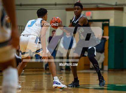 Thumbnail 3 in St. Joseph vs. West Morris Central photogallery.