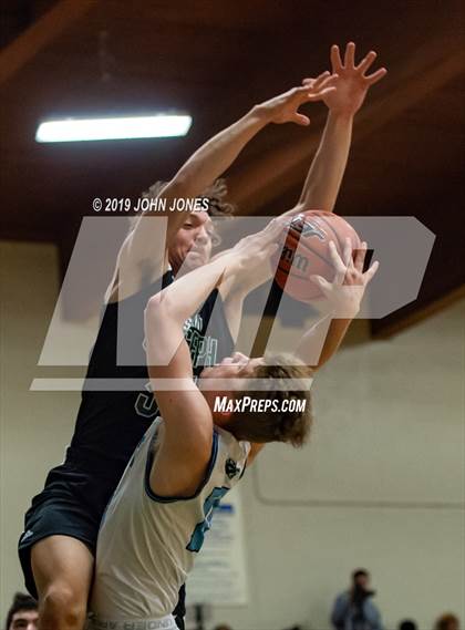 Thumbnail 2 in St. Joseph vs. West Morris Central photogallery.