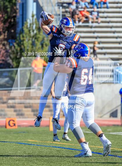 Thumbnail 3 in Rocky Mountain @ Legend (CHSAA 5A 1st Round Playoff) photogallery.