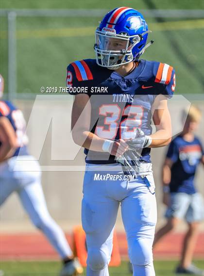 Thumbnail 3 in Rocky Mountain @ Legend (CHSAA 5A 1st Round Playoff) photogallery.