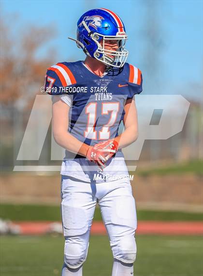 Thumbnail 3 in Rocky Mountain @ Legend (CHSAA 5A 1st Round Playoff) photogallery.