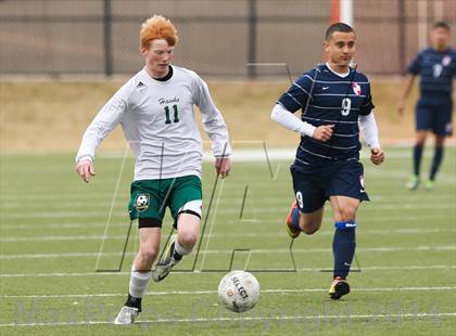 Thumbnail 1 in Ryan @ Birdville photogallery.