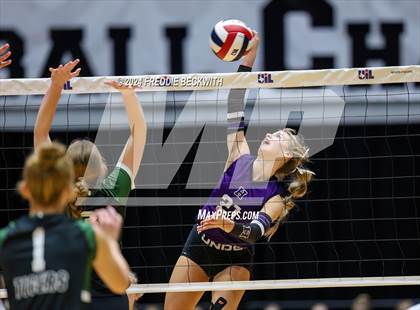 Thumbnail 1 in Neches vs. Harrold (UIL 1A Volleyball Final) photogallery.