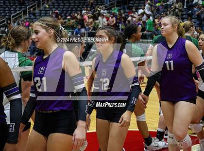 Thumbnail 1 in Neches vs. Harrold (UIL 1A Volleyball Final) photogallery.