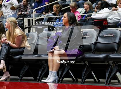 Thumbnail 3 in Neches vs. Harrold (UIL 1A Volleyball Final) photogallery.
