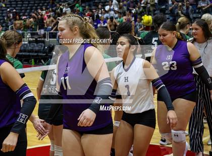 Thumbnail 2 in Neches vs. Harrold (UIL 1A Volleyball Final) photogallery.