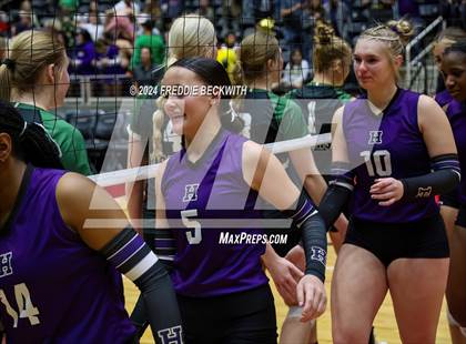 Thumbnail 1 in Neches vs. Harrold (UIL 1A Volleyball Final) photogallery.