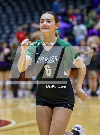 Thumbnail 2 in Neches vs. Harrold (UIL 1A Volleyball Final) photogallery.