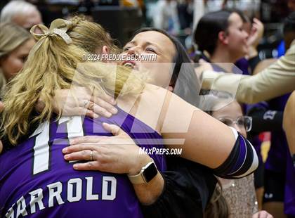 Thumbnail 1 in Neches vs. Harrold (UIL 1A Volleyball Final) photogallery.