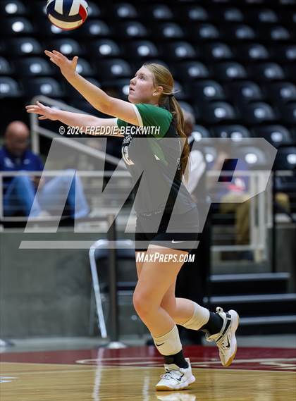 Thumbnail 3 in Neches vs. Harrold (UIL 1A Volleyball Final) photogallery.