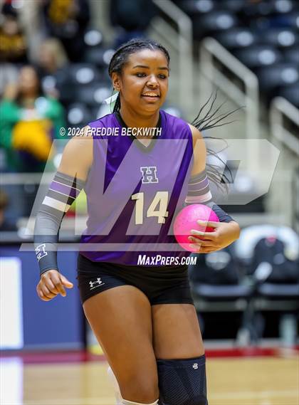Thumbnail 3 in Neches vs. Harrold (UIL 1A Volleyball Final) photogallery.