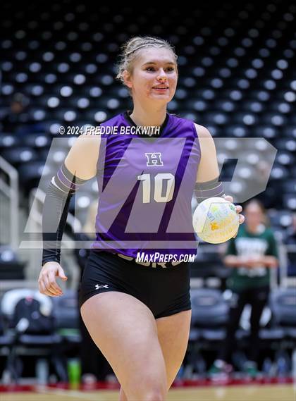 Thumbnail 1 in Neches vs. Harrold (UIL 1A Volleyball Final) photogallery.