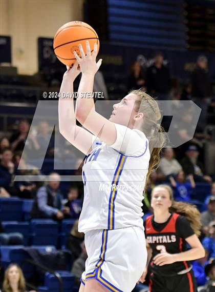 Thumbnail 1 in Sacramento Adventist vs. Faith Christian (CIF SJS D6 Final) photogallery.