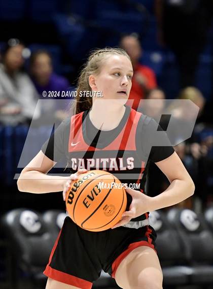 Thumbnail 2 in Sacramento Adventist vs. Faith Christian (CIF SJS D6 Final) photogallery.