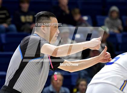 Thumbnail 3 in Sacramento Adventist vs. Faith Christian (CIF SJS D6 Final) photogallery.