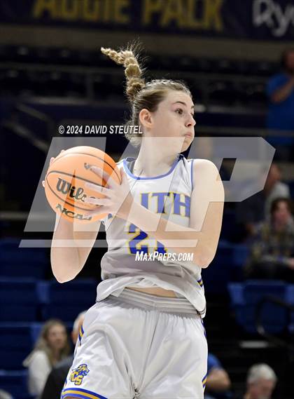 Thumbnail 1 in Sacramento Adventist vs. Faith Christian (CIF SJS D6 Final) photogallery.