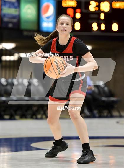 Thumbnail 3 in Sacramento Adventist vs. Faith Christian (CIF SJS D6 Final) photogallery.