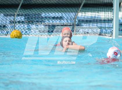 Thumbnail 3 in Bishop's vs. Cathedral Catholic (CIF SDS Open Division Semifinal) photogallery.