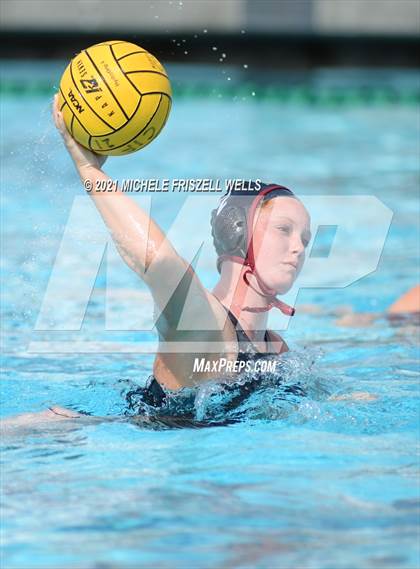 Thumbnail 1 in Bishop's vs. Cathedral Catholic (CIF SDS Open Division Semifinal) photogallery.