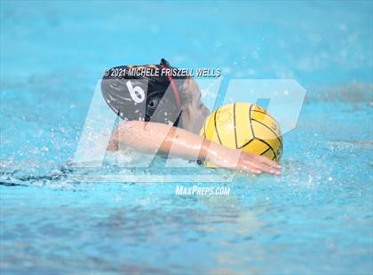 Thumbnail 2 in Bishop's vs. Cathedral Catholic (CIF SDS Open Division Semifinal) photogallery.
