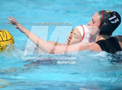 Thumbnail 1 in Bishop's vs. Cathedral Catholic (CIF SDS Open Division Semifinal) photogallery.