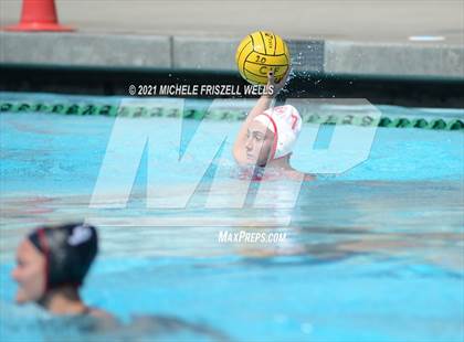 Thumbnail 2 in Bishop's vs. Cathedral Catholic (CIF SDS Open Division Semifinal) photogallery.