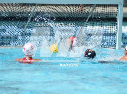 Thumbnail 3 in Bishop's vs. Cathedral Catholic (CIF SDS Open Division Semifinal) photogallery.